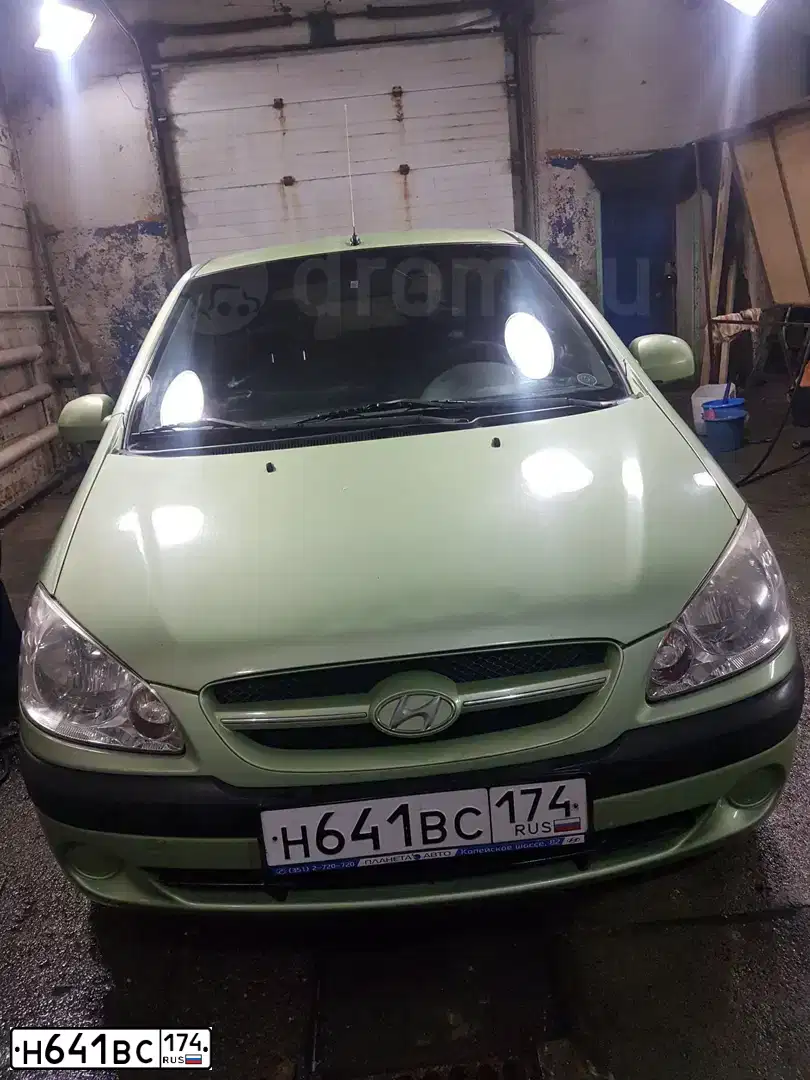 Фото автомобиля HYUNDAI GETZ, 2008 — госномер Т428СВ72. Цвет: СВЕТЛО-ЗЕЛЕНЫЙ