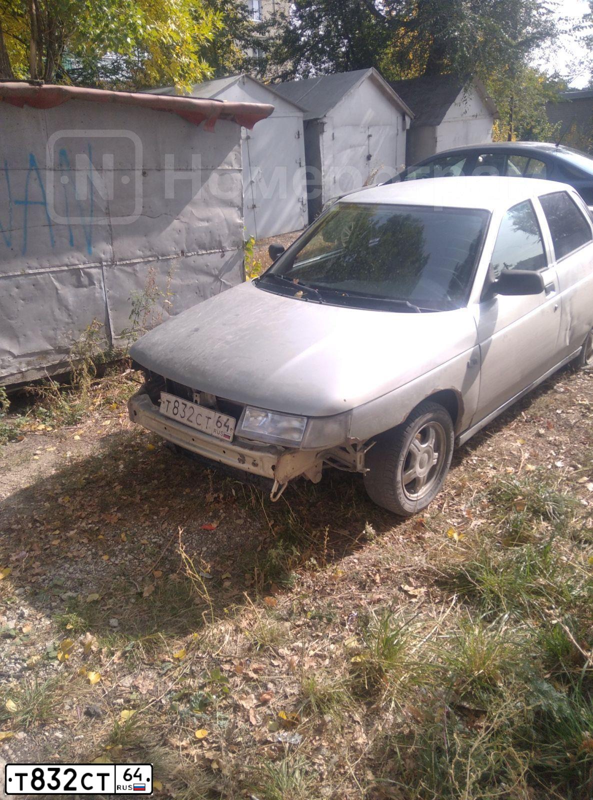Фото автомобиля LADA 2110, 2007 — госномер Т832СТ64. Цвет: СЕРЕБРИСТО-БЕЖЕВЫЙ