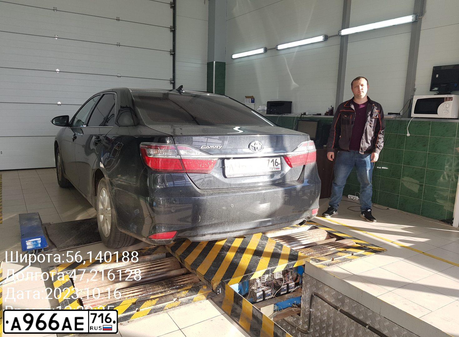 Фото автомобиля TOYOTA CAMRY, 2017 — госномер М477НУ21. Цвет: ЧЕРНЫЙ МЕТАЛЛИК
