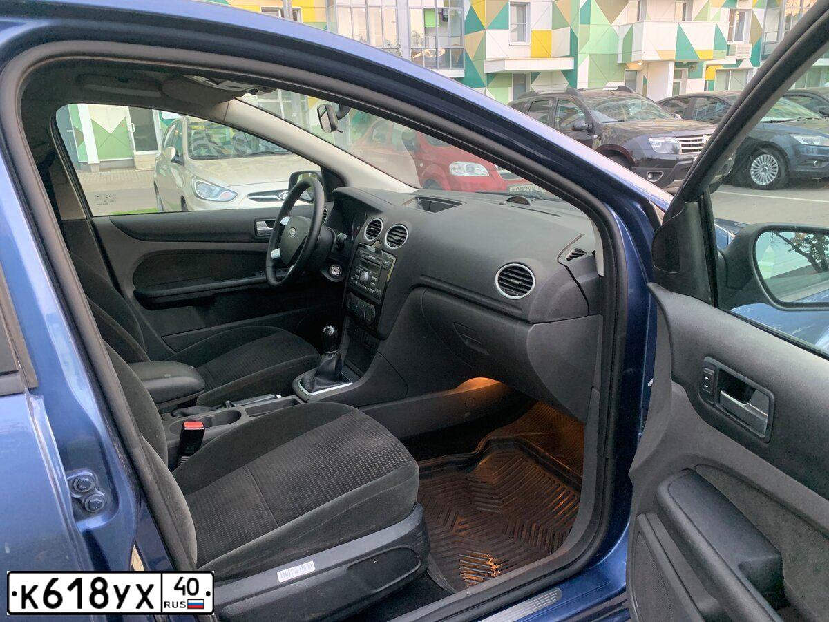 Фото автомобиля FORD FOCUS, 2006 — госномер Н577НО177. Цвет: синий
