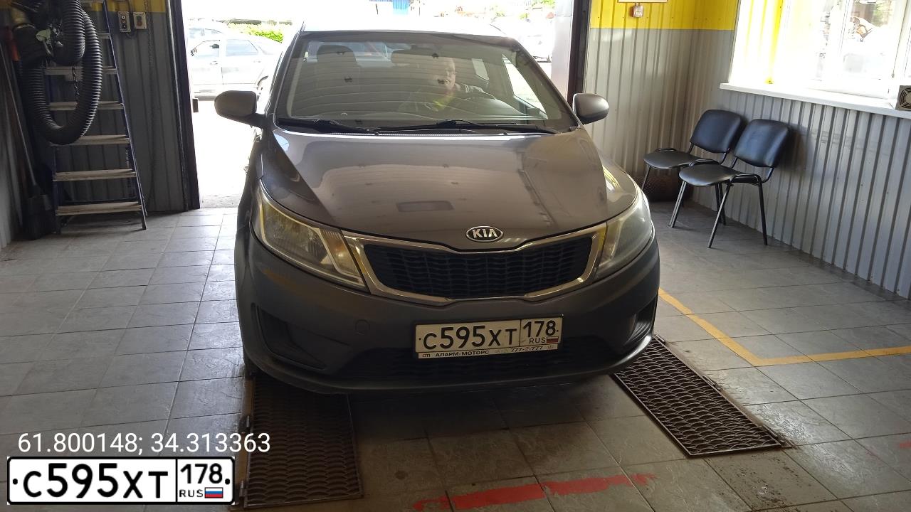 Фото автомобиля KIA RIO, 2014 — госномер С595ХТ178. Цвет: ТЕМНО-СЕРЫЙ