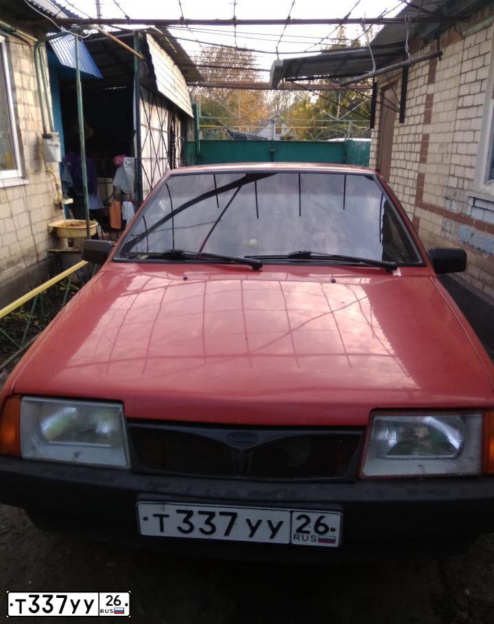 Фото автомобиля LADA 2109 SAMARA, 1995 — госномер А720МВ07. Цвет: РУБИН
