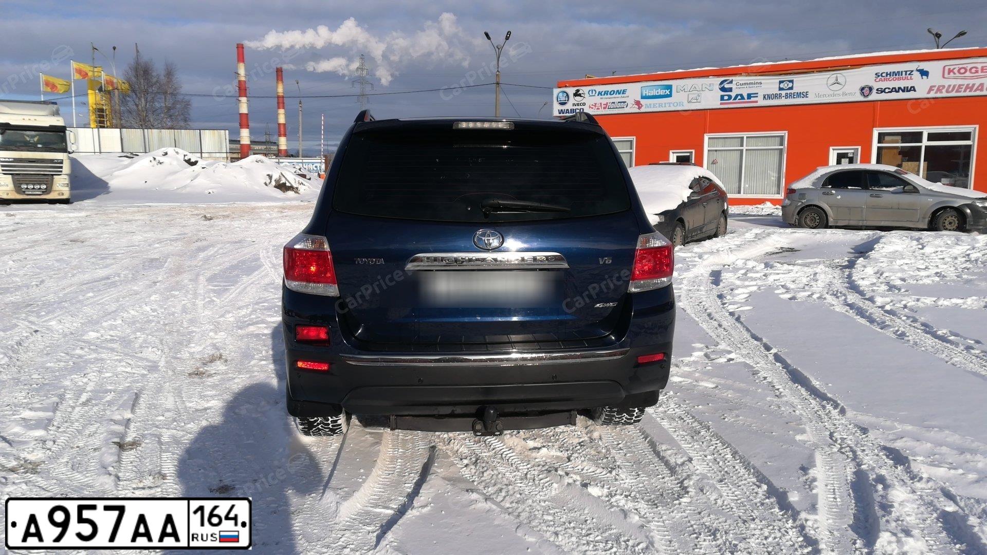 Фото автомобиля TOYOTA HIGHLANDER, 2012 — госномер Т518МК58. Цвет: ТЕМНО СИНИЙ