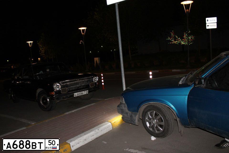 Фото автомобиля VAZ ВАЗ 21051, 1986 — госномер А688ВТ50. Цвет: БЕЛЫЙ