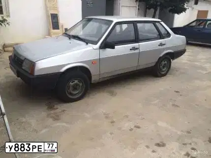 Фото автомобиля LADA 2121 NIVA, 1996 — госномер Е811ВН97. Цвет: КРАСНЫЙ