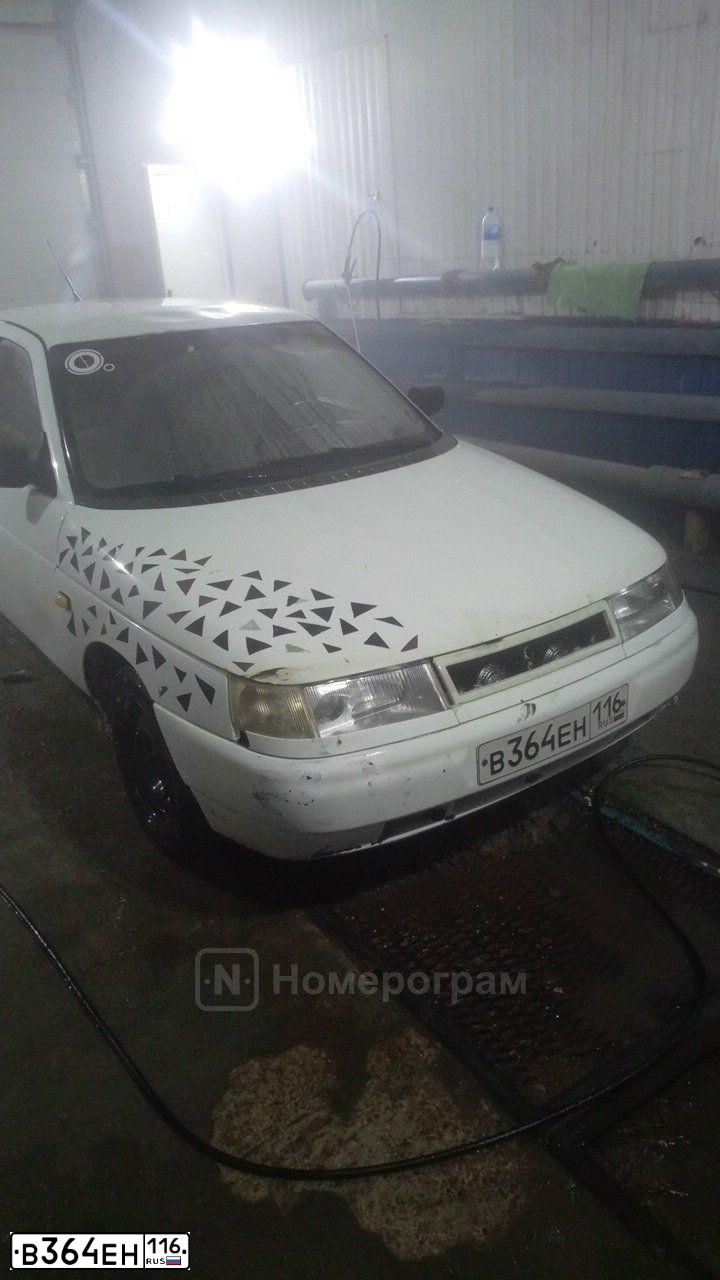 Фото автомобиля LADA 2110, 2001 — госномер В364ЕН116. Цвет: ЯРКО-БЕЛЫЙ