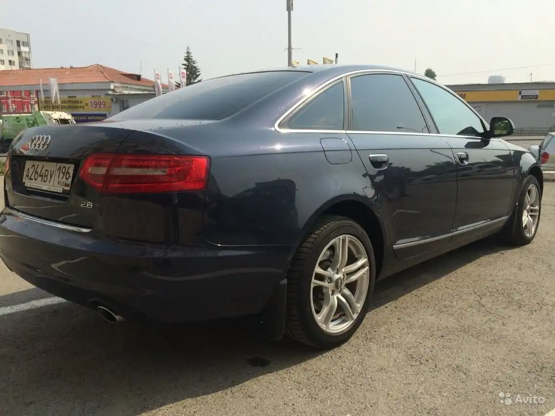 Фото автомобиля AUDI A6, 2010 — госномер Т847АС196. Цвет: ТЕМНО-СЕРЫЙ
