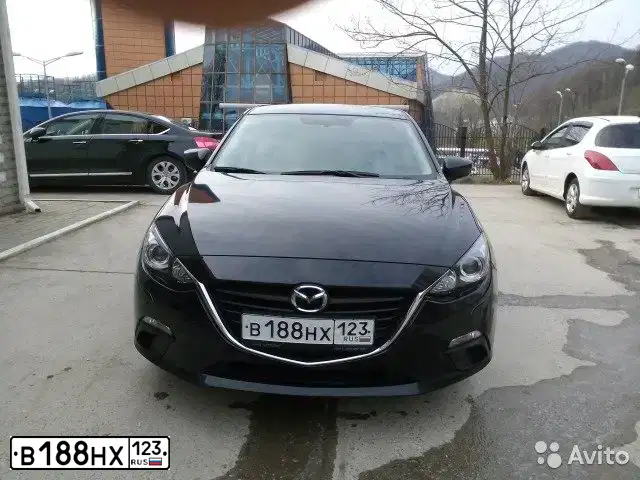 Фото автомобиля MAZDA 3, 2014 — госномер Н700ТР123. Цвет: ЧЕРНЫЙ
