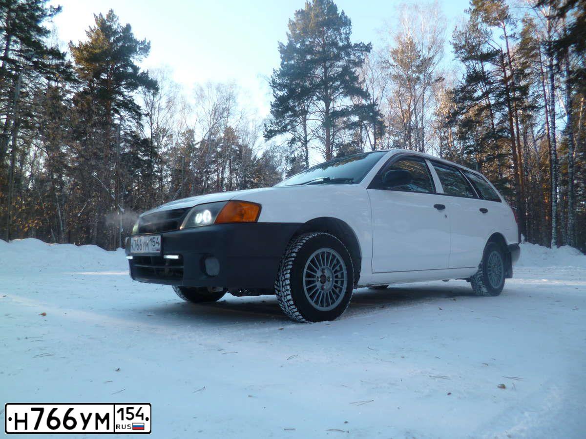 Фото автомобиля TOYOTA RAV4, 2008 — госномер К915ОО40. Цвет: СЕРЕБРИСТЫЙ