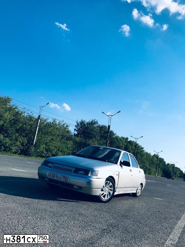 Фото автомобиля LADA 2110, 2002 — госномер Н251МХ37. Цвет: Серебристый