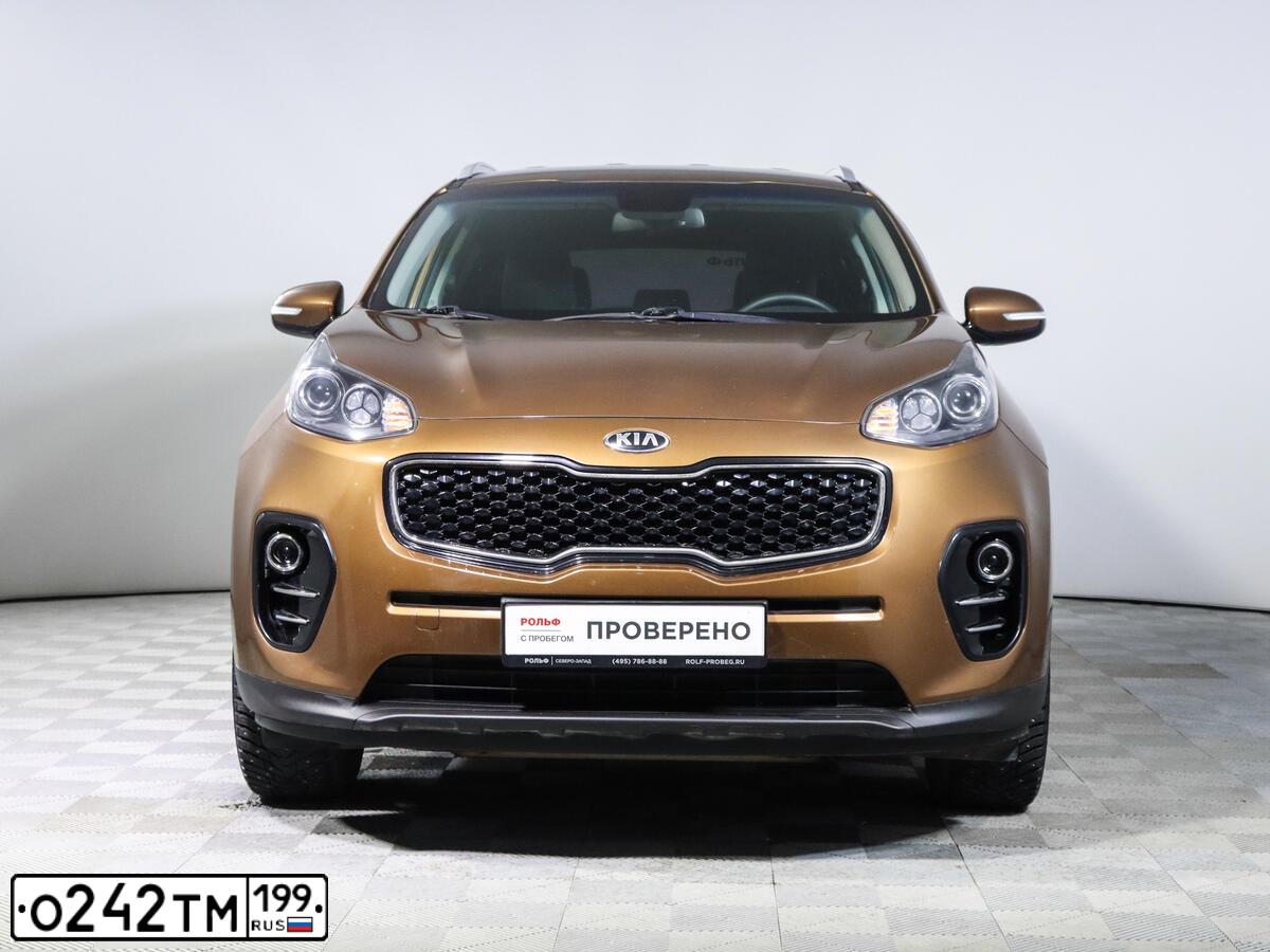 Фото автомобиля KIA SPORTAGE, 2016 — госномер О242ТМ199. Цвет: Коричневый