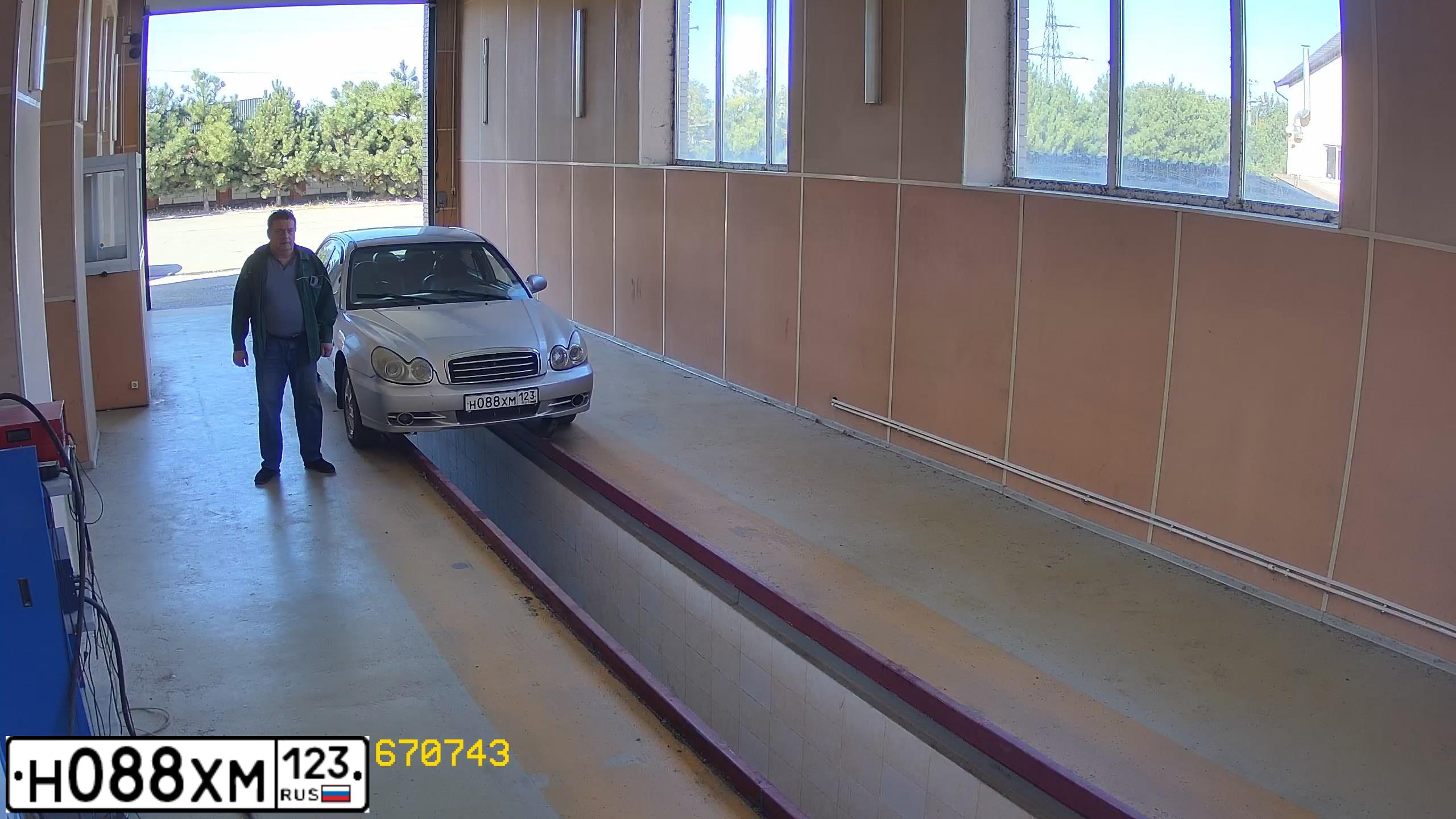 Фото автомобиля TAGAZ SONATA, 2008 — госномер В797КМ193. Цвет: Серебристый