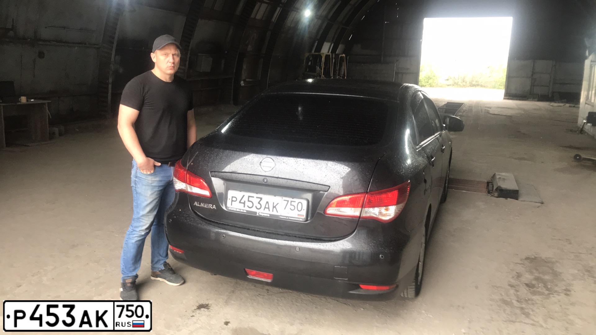 Фото автомобиля NISSAN ALMERA /AVTOVAZ/, 2014 — госномер У542МР48. Цвет: ЧЕРНЫЙ