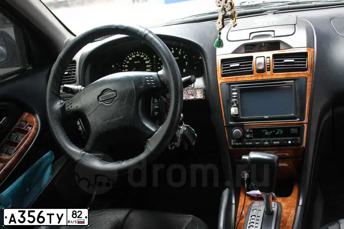 Фото автомобиля НИССАН MAXIMA, 2003 — госномер А356ТУ82. Цвет: ЧЕРНЫЙ