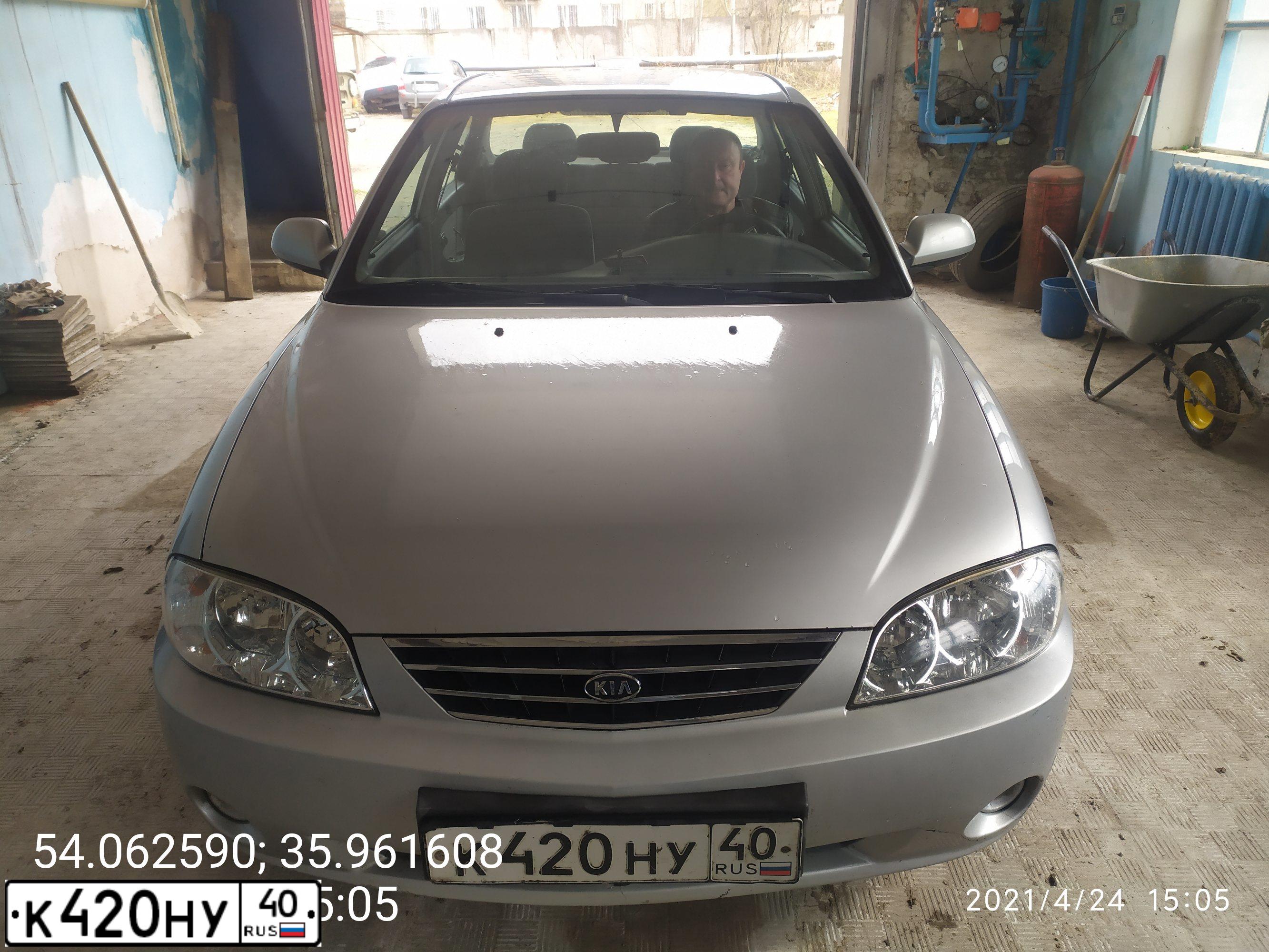 Фото автомобиля KIA SPECTRA, 2009 — госномер У215РР71. Цвет: Алмазное серебро (Иные)