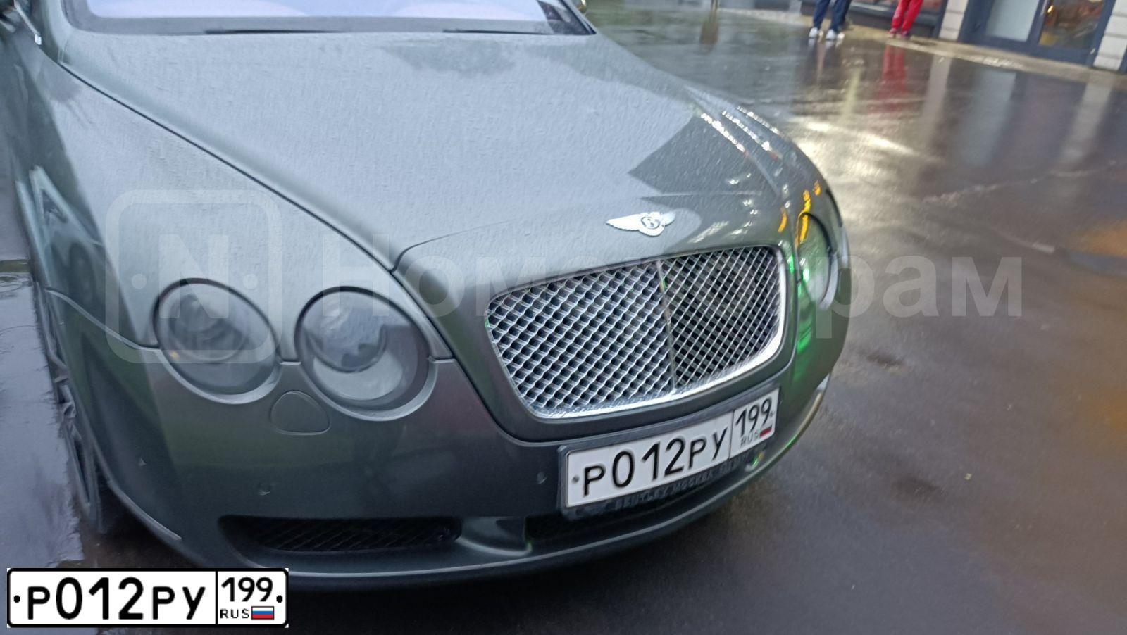 Фото автомобиля BENTLEY CONTINENTAL, 2004 — госномер Р012РУ199. Цвет: СЕРЫЙ
