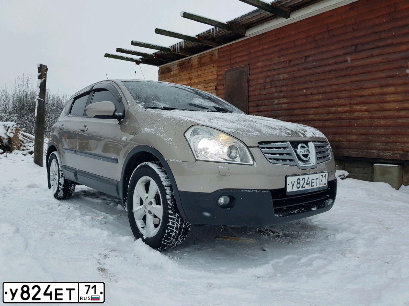 Фото автомобиля NISSAN QASHQAI, 2008 — госномер О833РХ44. Цвет: СВЕТЛО-КОРИЧНЕВЫЙ