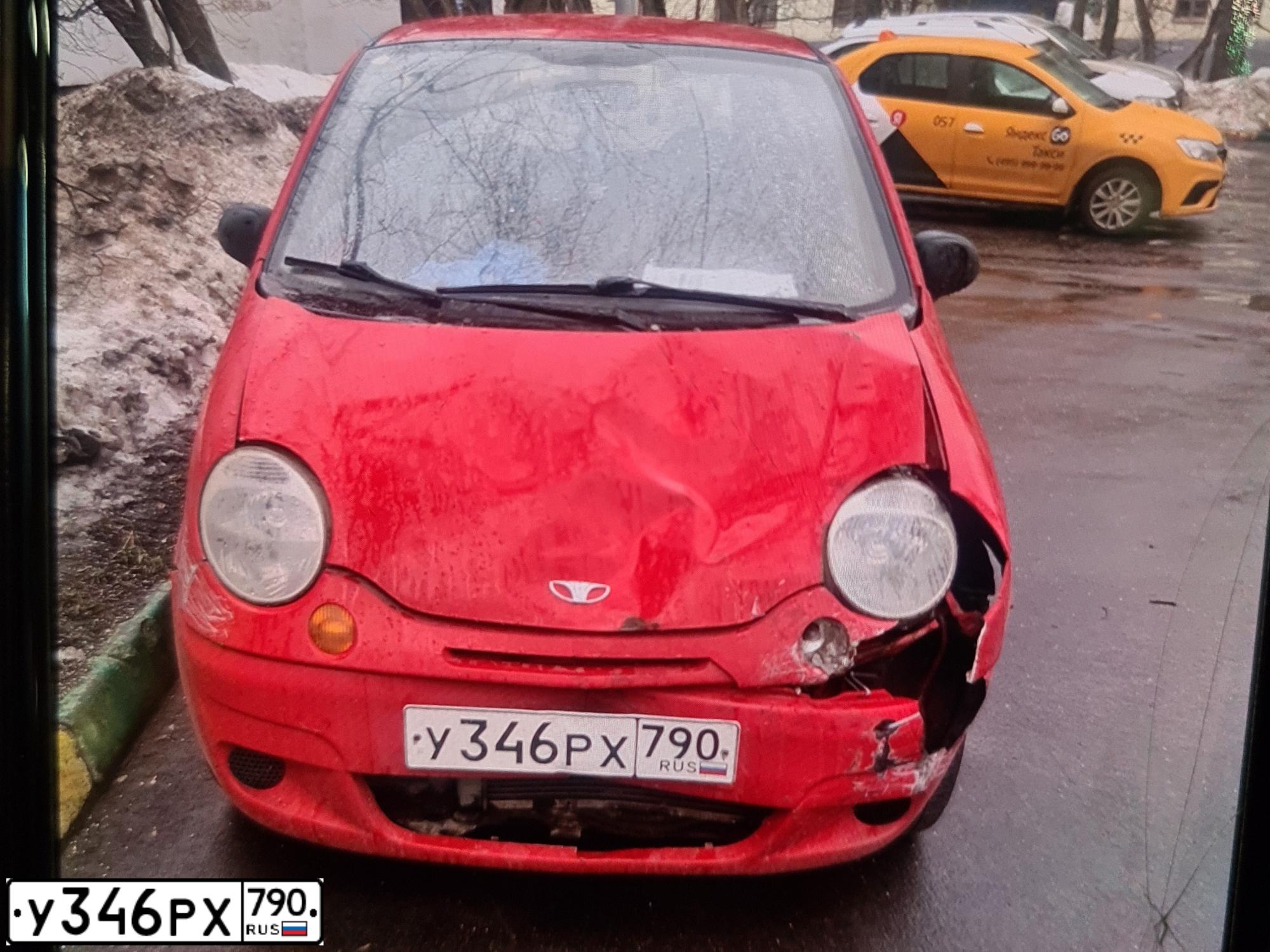 Фото автомобиля DAEWOO MATIZ, 2011 — госномер Е269НУ797. Цвет: ЯРКО-КРАСНЫЙ