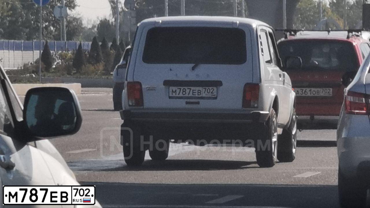 Фото автомобиля LADA 4X4 212140, 2024 — госномер М787ЕВ702. Цвет: Белый