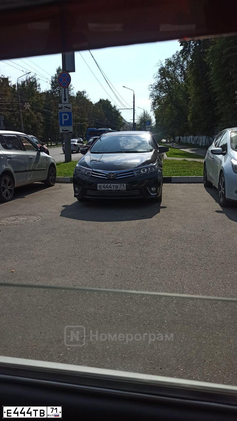 Фото автомобиля NISSAN X-TRAIL, 2007 — госномер Р656РУ71. Цвет: ЧЕРНЫЙ