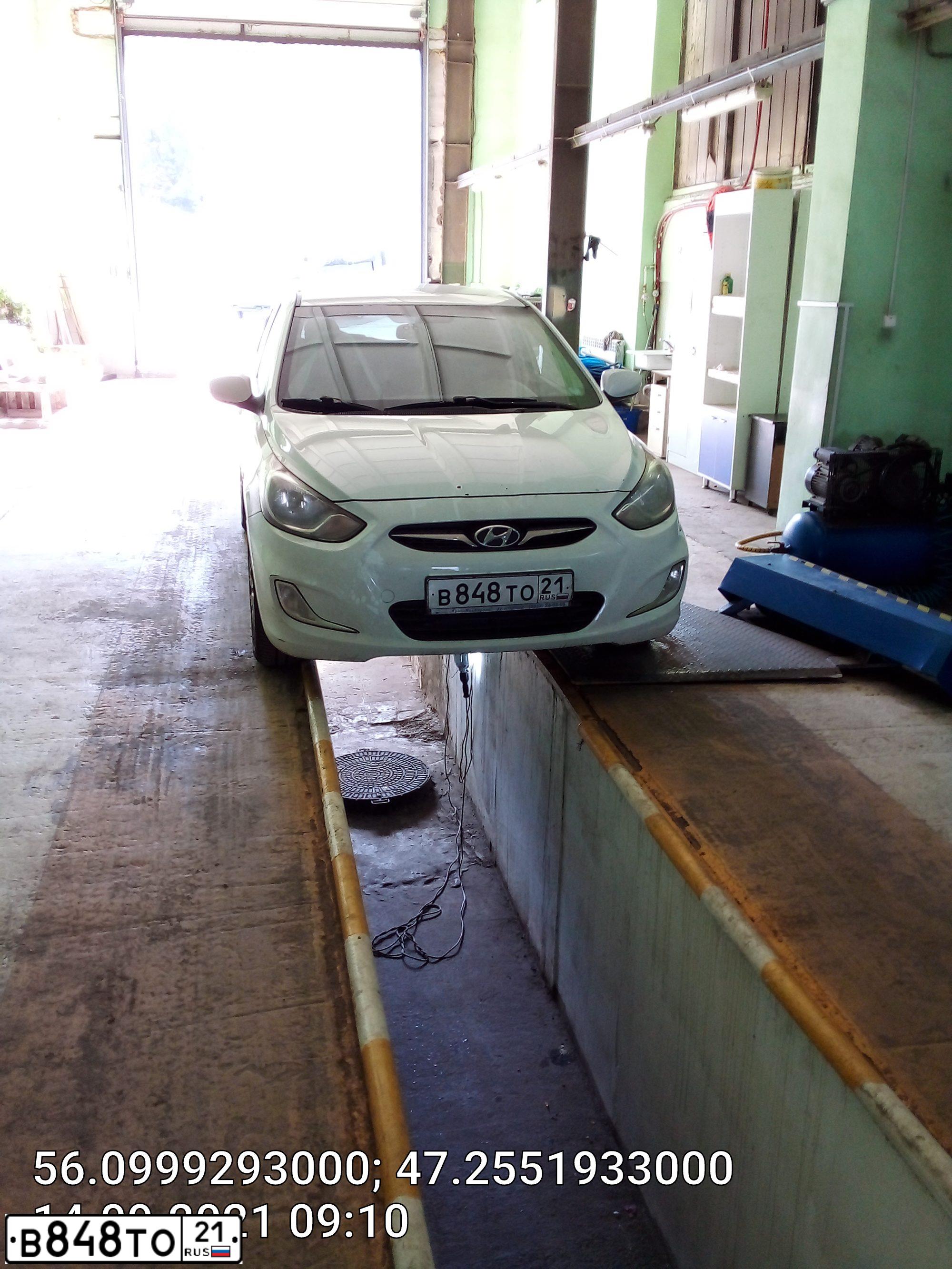 Фото автомобиля HYUNDAI SOLARIS, 2011 — госномер В848ТО21. Цвет: БЕЛЫЙ
