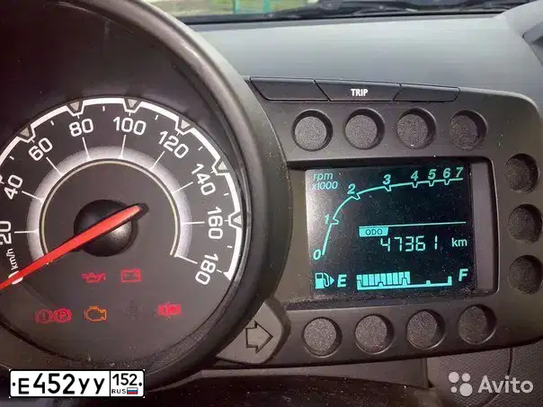 Фото автомобиля CHEVROLET SPARK, 2011 — госномер Х821УМ152. Цвет: синий