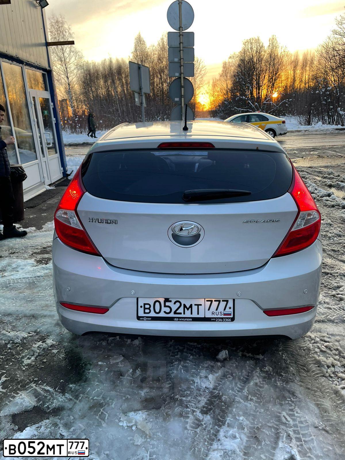 Фото автомобиля HYUNDAI SOLARIS, 2014 — госномер А986ХО92. Цвет: СЕРЫЙ СВЕТЛЫЙ
