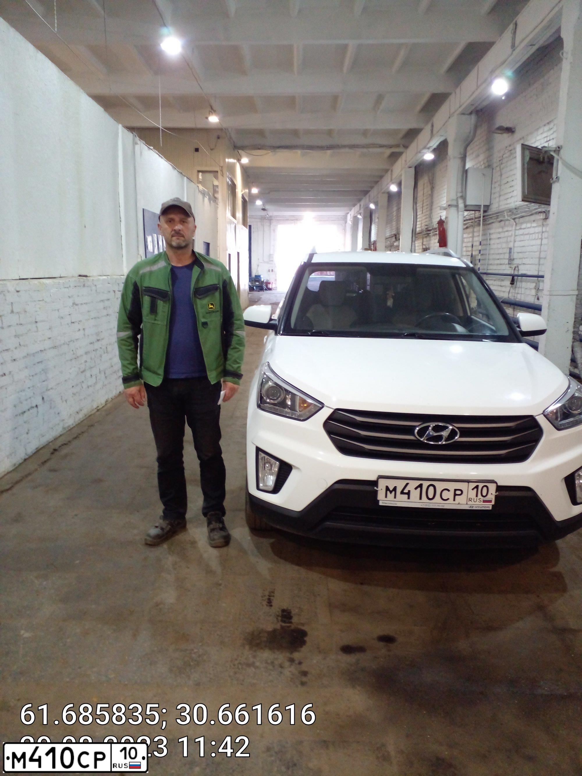 Фото автомобиля HYUNDAI CRETA, 2019 — госномер М410СР10. Цвет: БЕЛЫЙ