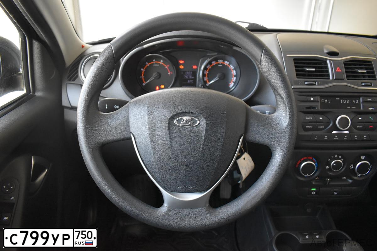 Фото автомобиля LADA 2191 GRANTA, 2019 — госномер С799УР750. Цвет: СЕРЕБРИСТО-ТЕМНО-СЕРЫЙ