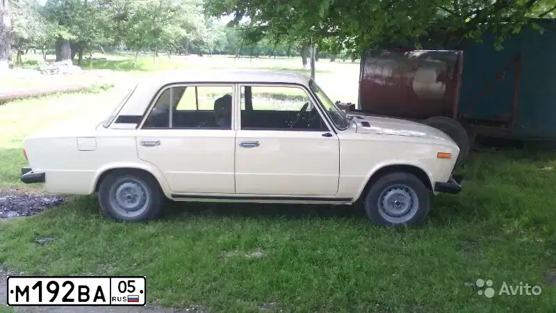 Фото автомобиля LADA 2106, 1996 — госномер Н623КМ50. Цвет: ЖЕЛТЫЙ БЕЛЫЙ