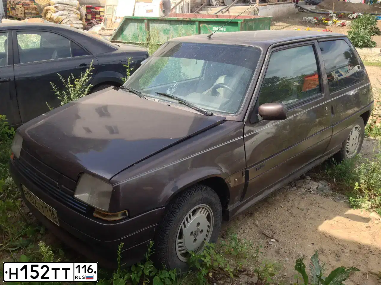 Фото автомобиля РЕНО 5, 1988 — госномер Н152ТТ116. Цвет: Коричневый