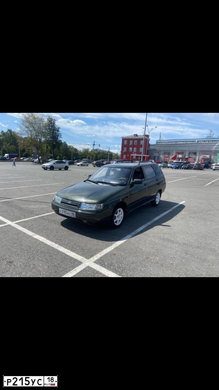 Фото автомобиля LADA 2111 LADA, 2006 — госномер Р215УС18. Цвет: ЗОЛОТИСТЫЙ ТЕМНО-ЗЕЛЕНЫЙ