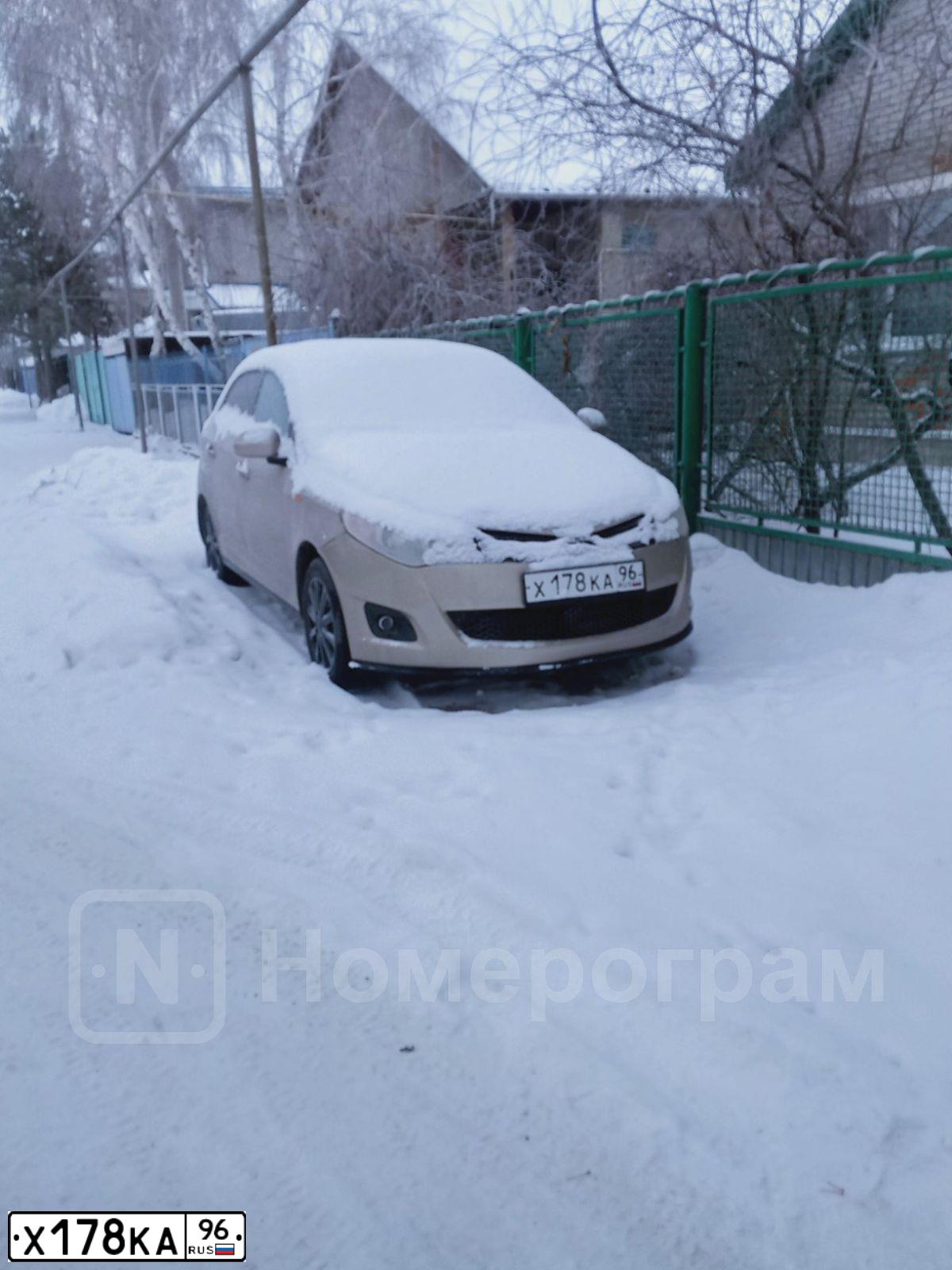 Фото автомобиля CHERY BONUS /A13/, 2012 — госномер Х178КА96