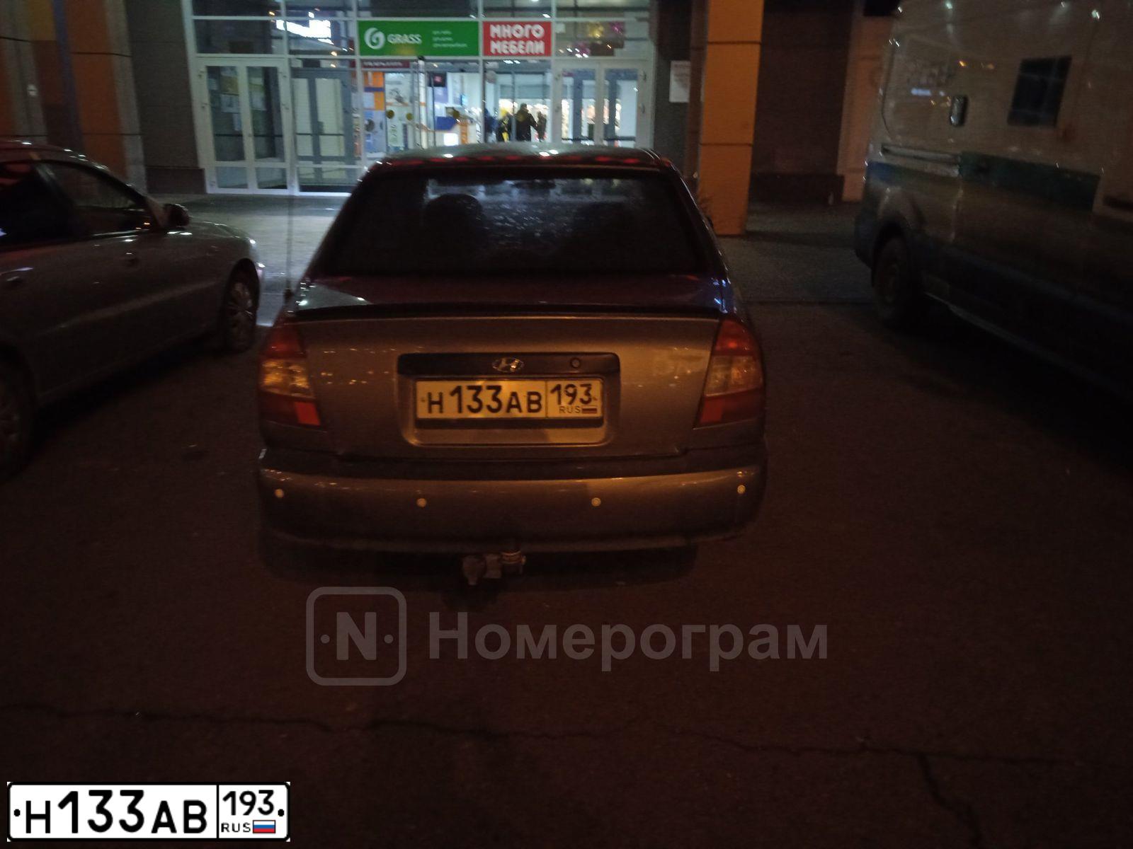 Фото автомобиля TAGAZ ACCENT, 2006 — госномер Н133АВ193. Цвет: СЕРЫЙ