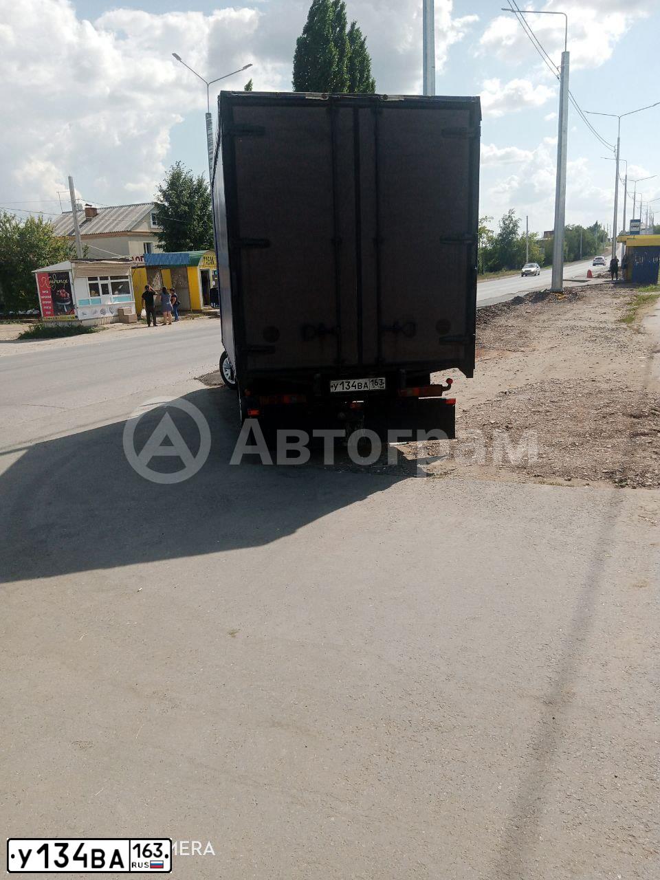 Фото автомобиля GAZ 3221 EL, 2008 — госномер У134ВА163. Цвет: Белый