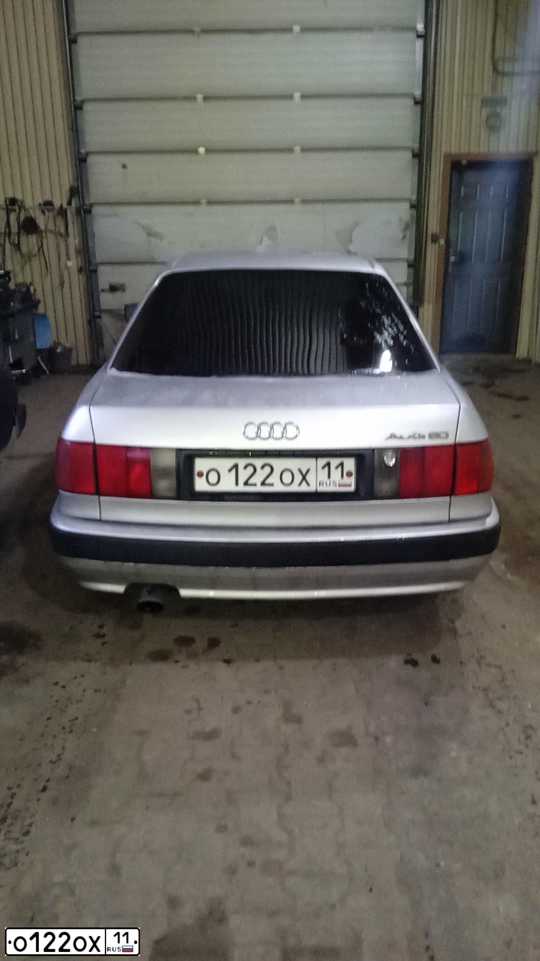 Фото автомобиля AUDI 80, 1991 — госномер М929НМ35