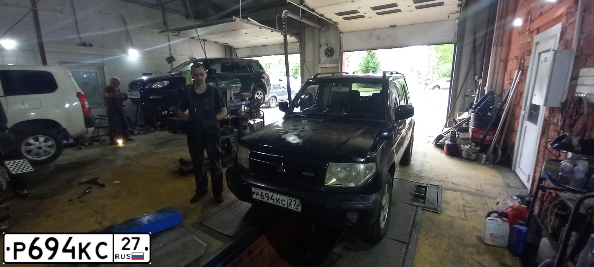 Фото автомобиля MITSUBISHI PAJERO, 1999 — госномер Р999ХТ27