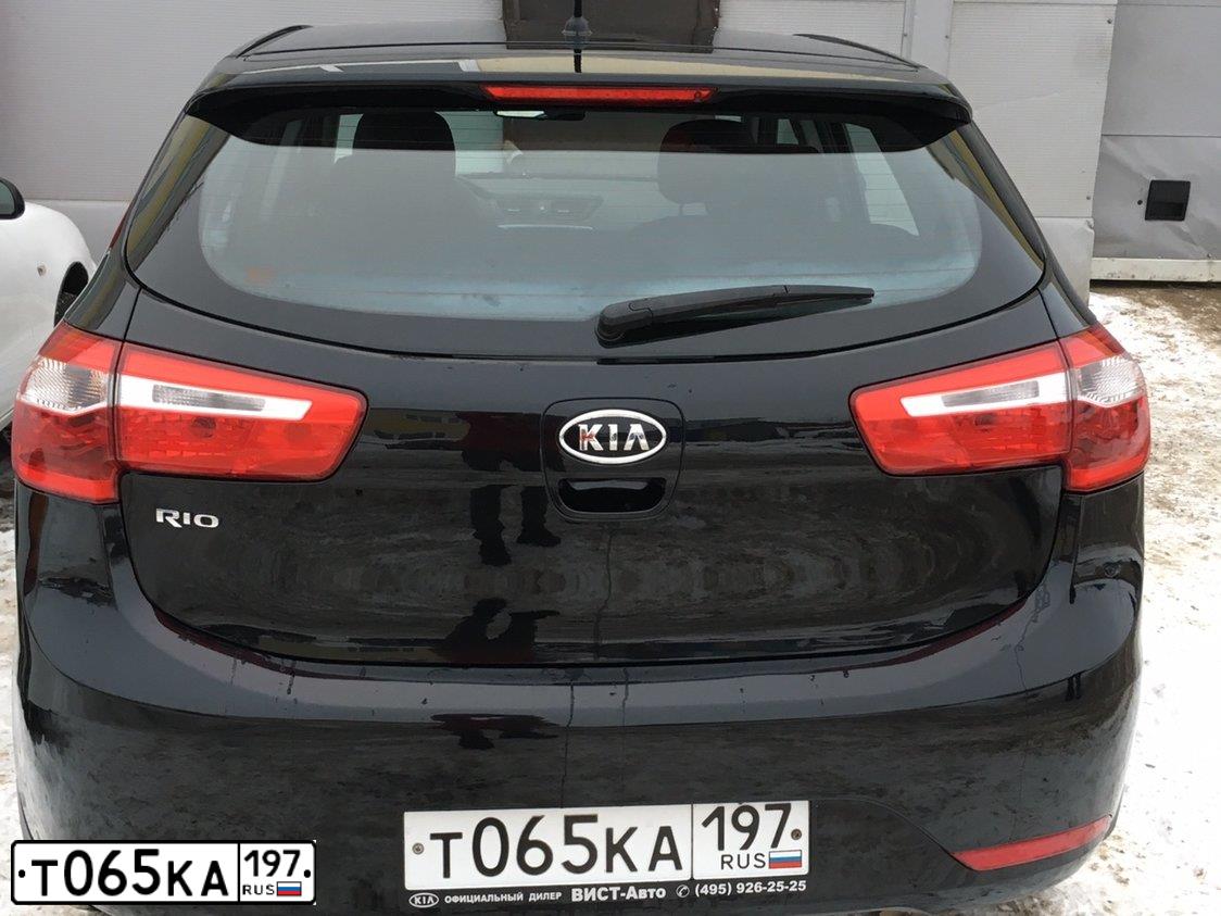 Фото автомобиля KIA RIO, 2012 — госномер В193УО702. Цвет: ЧЕРНЫЙ