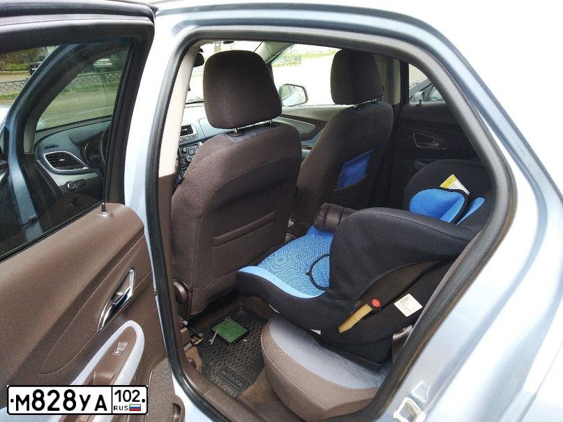 Фото автомобиля OPEL MOKKA, 2012 — госномер А551ЕВ156. Цвет: СЕРЕБРИСТЫЙ