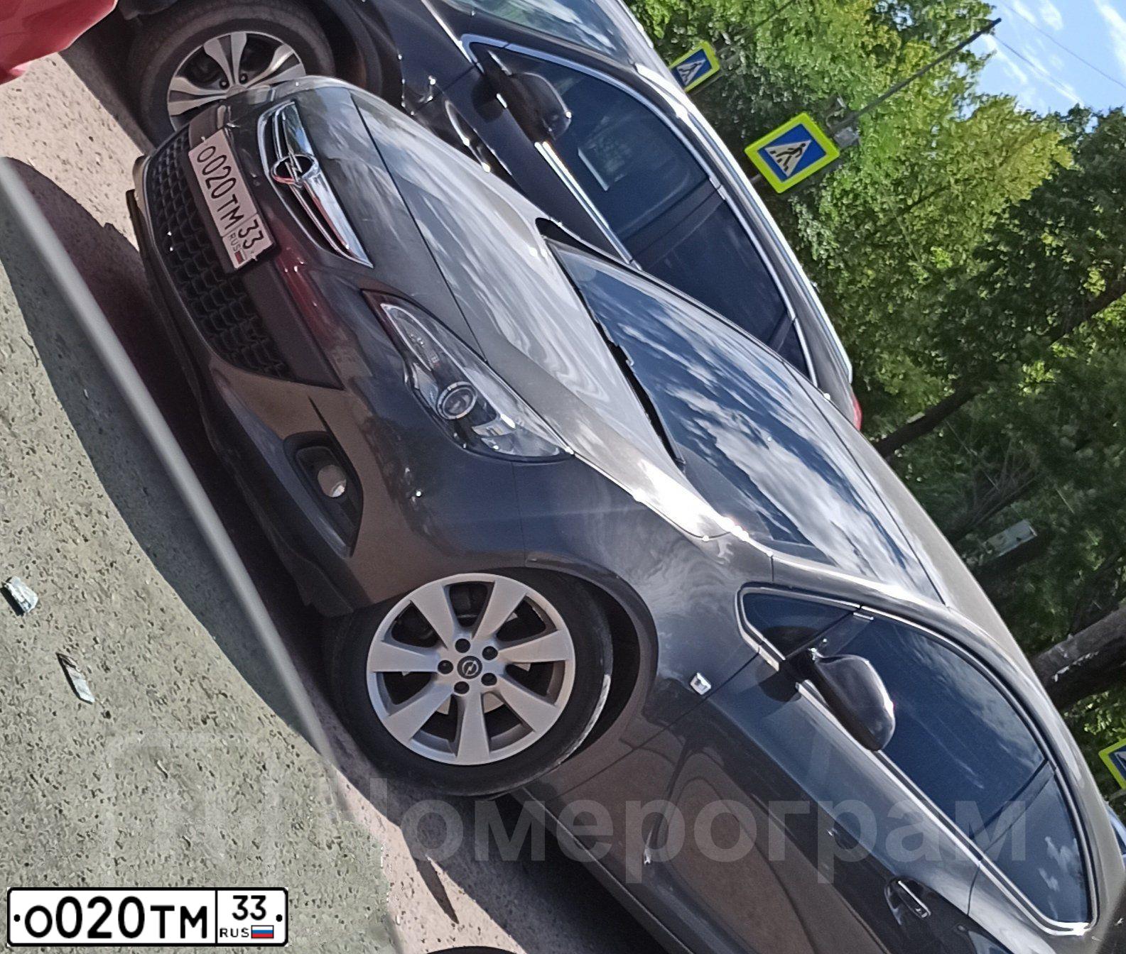 Фото автомобиля OPEL ASTRA, 2014 — госномер О526ОЕ71