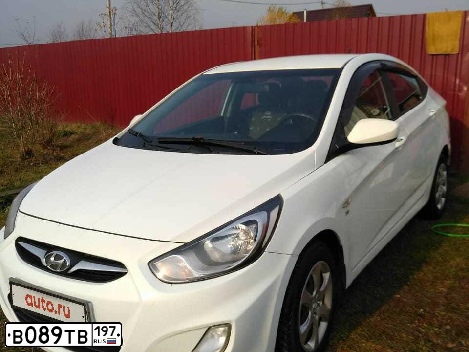 Фото автомобиля HYUNDAI SOLARIS, 2011 — госномер Т960ХТ71. Цвет: Белый