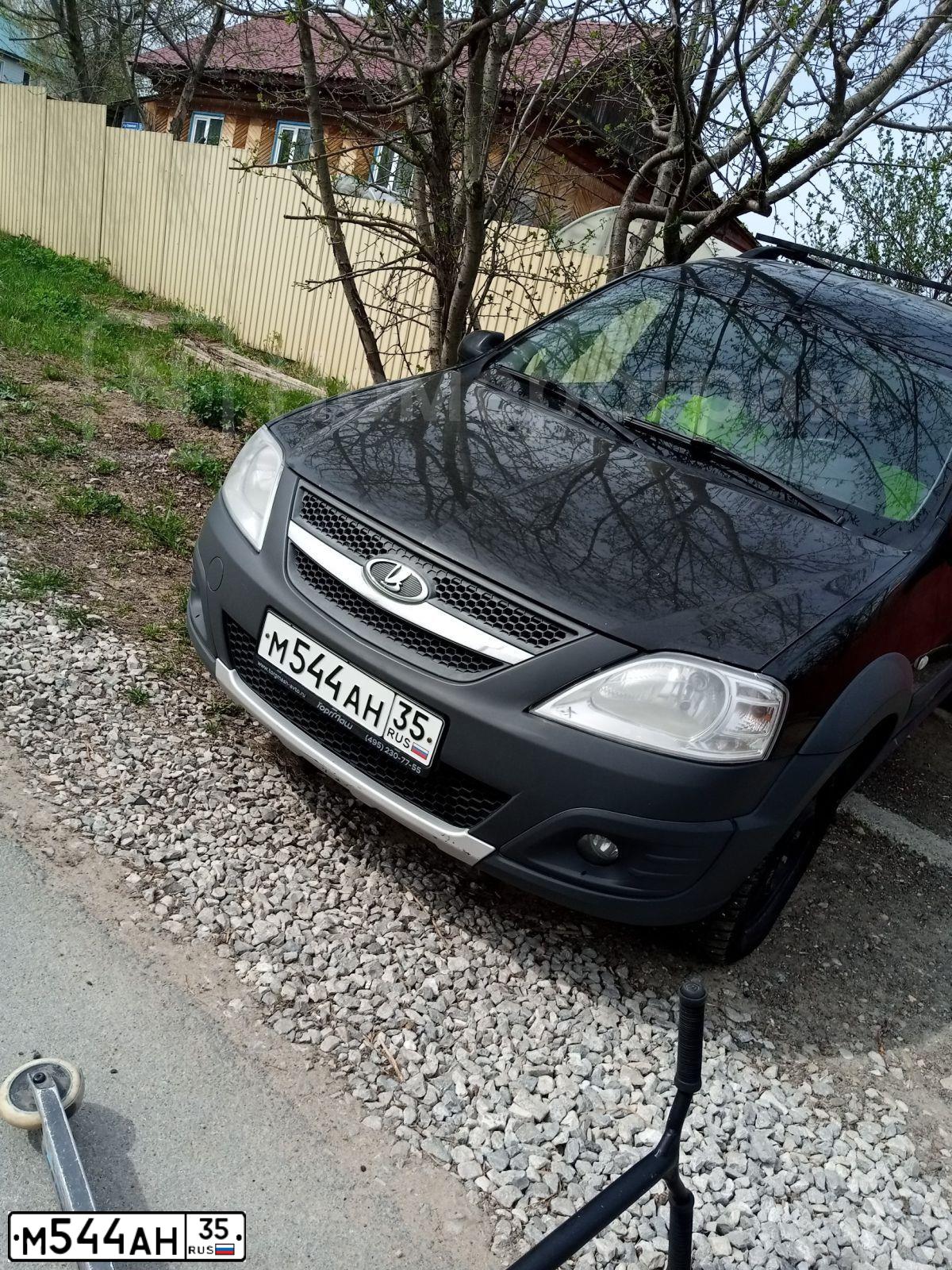 Фото автомобиля LADA LARGUS, 2017 — госномер М544АН35. Цвет: ЧЕРНЫЙ