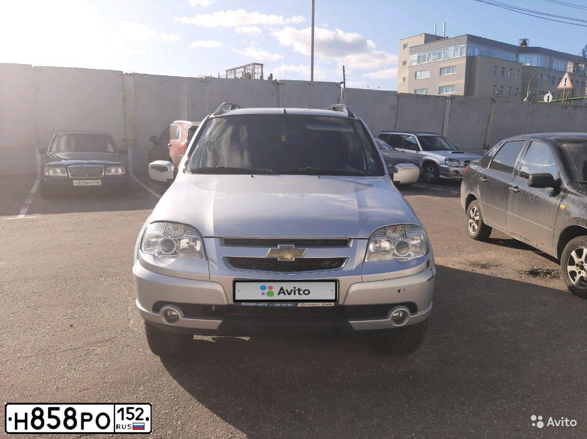 Фото автомобиля MERCEDES E-KLASSE, 1995 — госномер А751ОН152. Цвет: синий