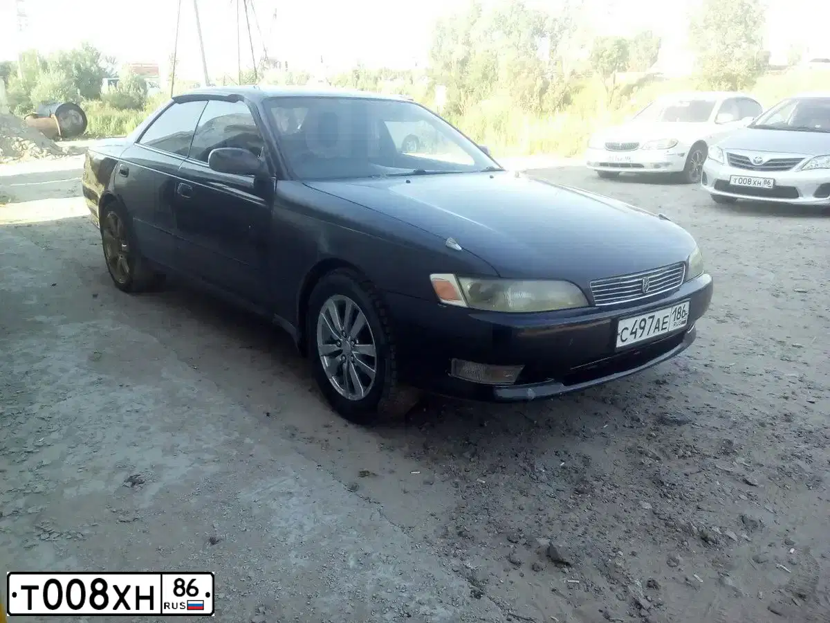 Фото автомобиля TOYOTA COROLLA, 2011 — госномер Т008ХН86. Цвет: СЕРЕБРИСТЫЙ