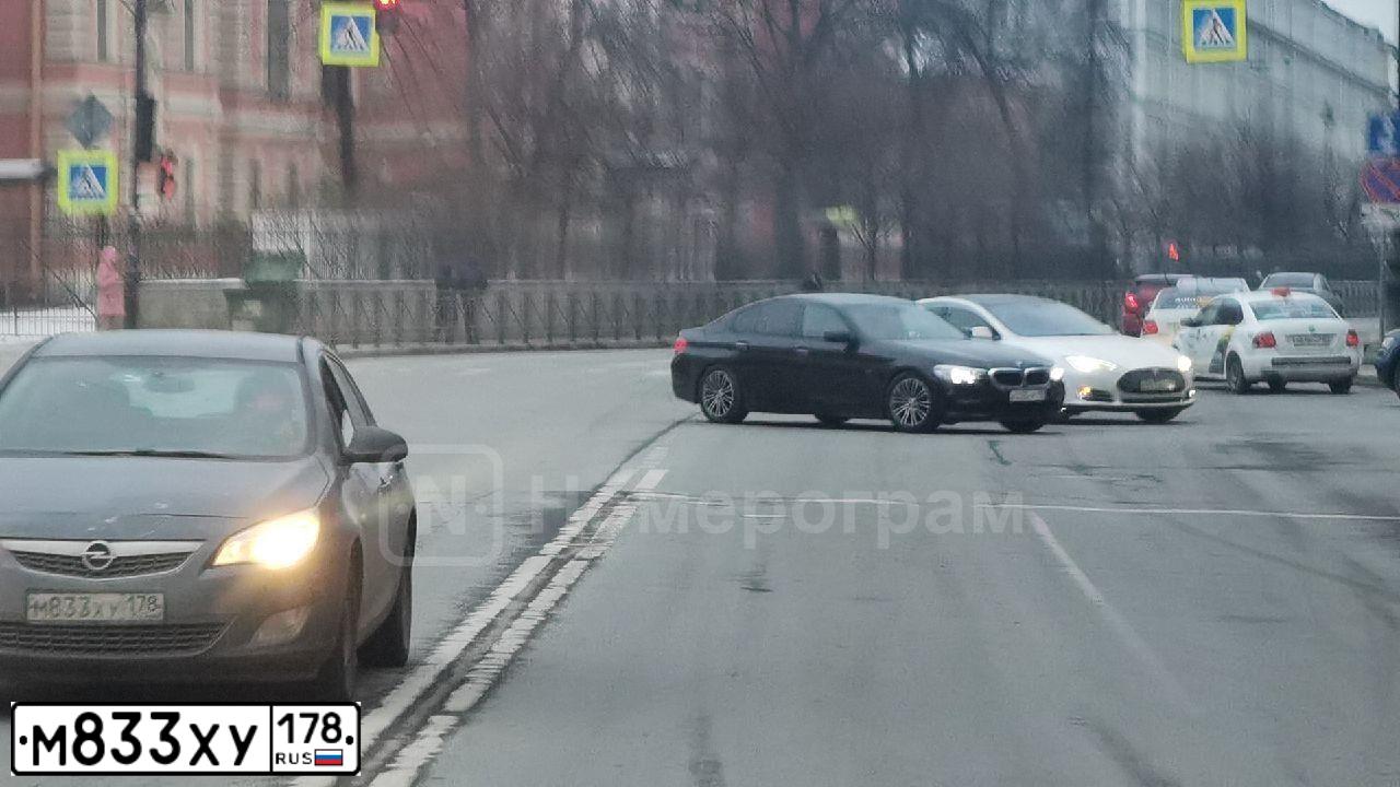 Фото автомобиля OPEL ASTRA, 2012 — госномер К681СН122. Цвет: СЕРЫЙ МЕТАЛЛИК