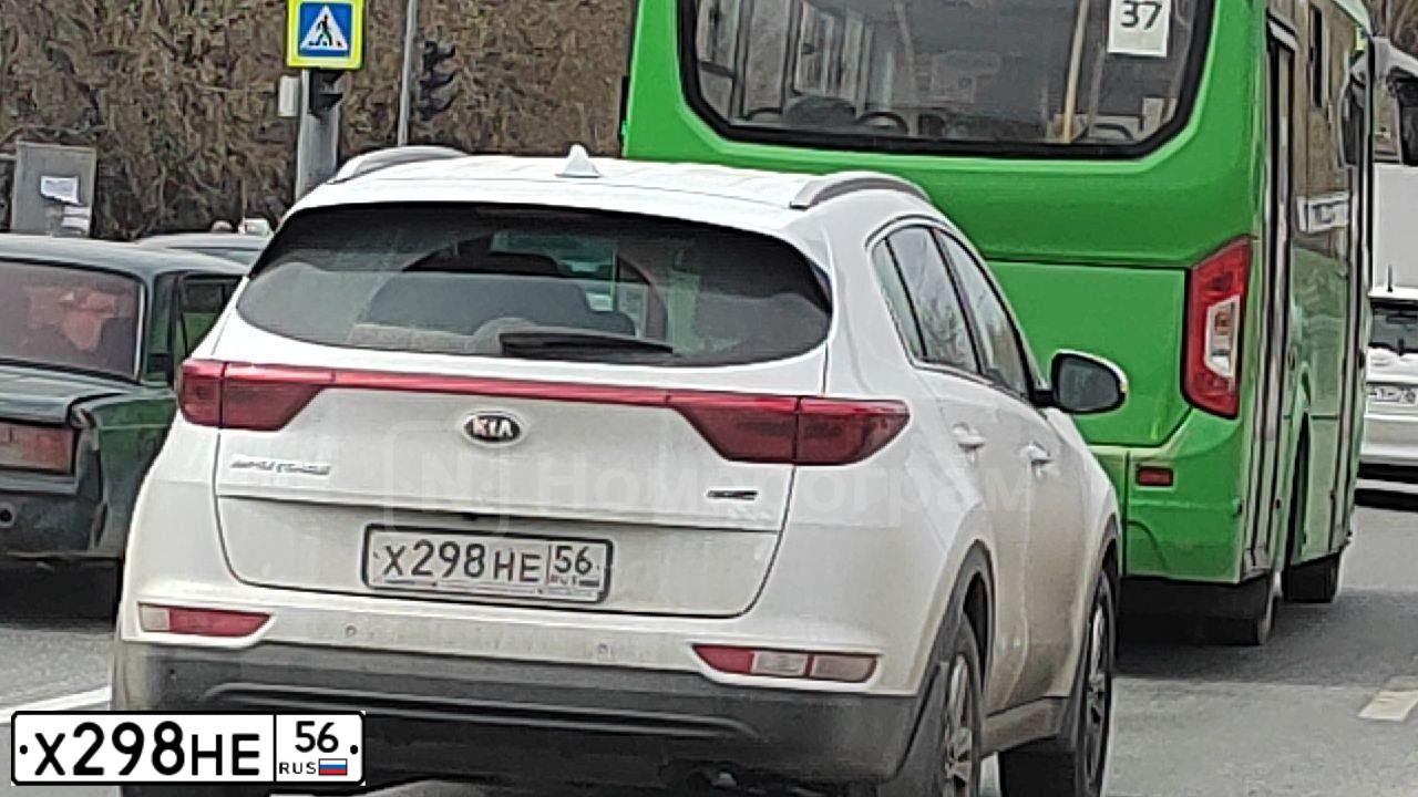 Фото автомобиля KIA SPORTAGE, 2017 — госномер К772ЕХ550. Цвет: БЕЛЫЙ