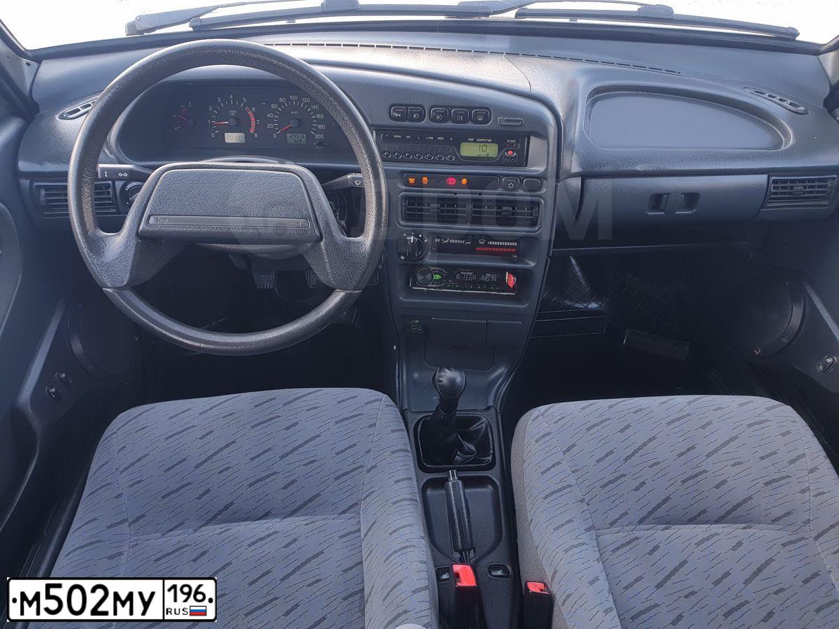Фото автомобиля LADA 2114 SAMARA, 2010 — госномер С442ТН196. Цвет: СИНЕ-ЧЕРНЫЙ