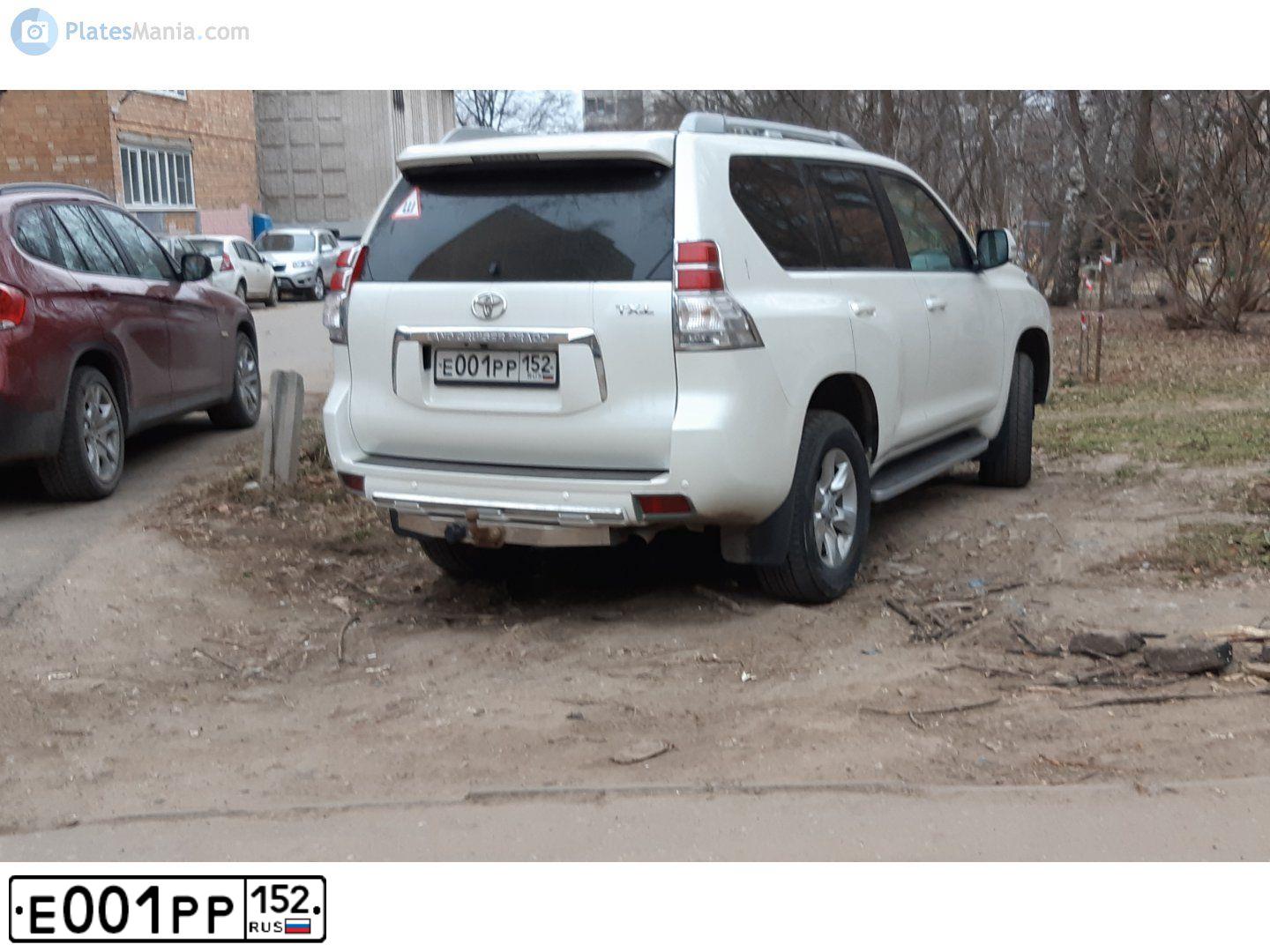 Фото автомобиля TOYOTA LAND CRUISER, 2012 — госномер В800АТ252