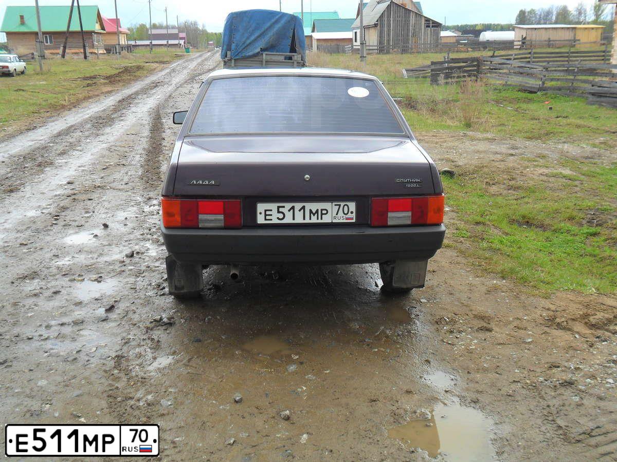 Фото автомобиля LADA 2109 SAMARA, 1997 — госномер Е511МР70. Цвет: ФИОЛЕТОВЫЙ