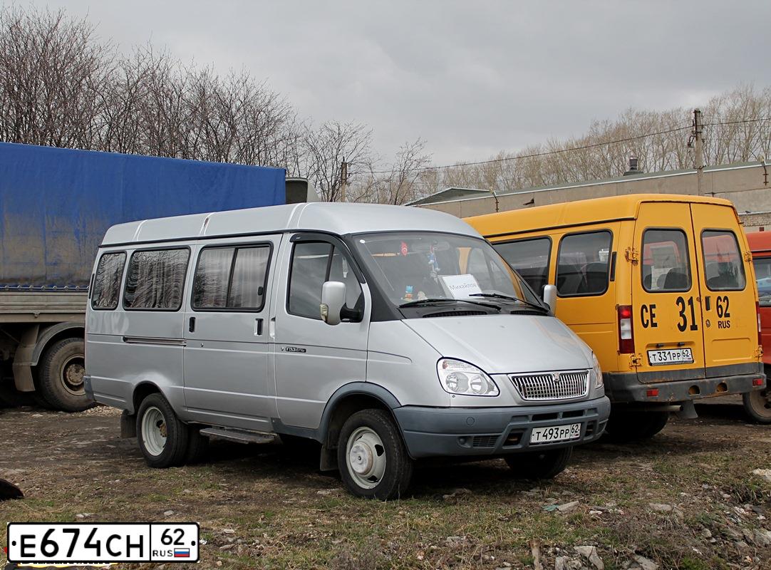 Фото автомобиля GAZ 3221 EL, 2007 — госномер Е674СН62. Цвет: БУРАН